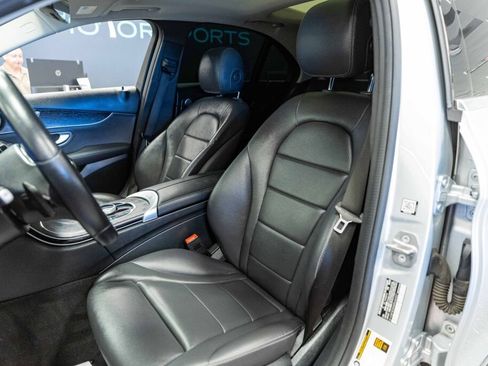 Used 2021 Mercedes-Benz C 300 Sedan w/ Premium Package image 10