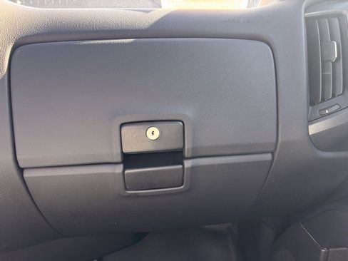 Used 2017 GMC Sierra 1500 2WD Regular Cab image 20