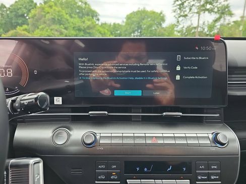 New 2026 Hyundai Kona SEL Premium FWD image 19