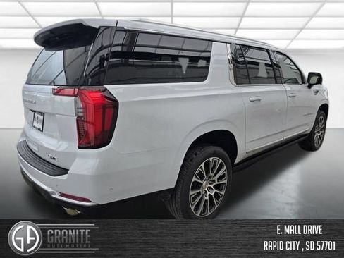 New 2026 GMC Yukon XL Denali w/ Sun & Power Step Package AWD/4WD image 6