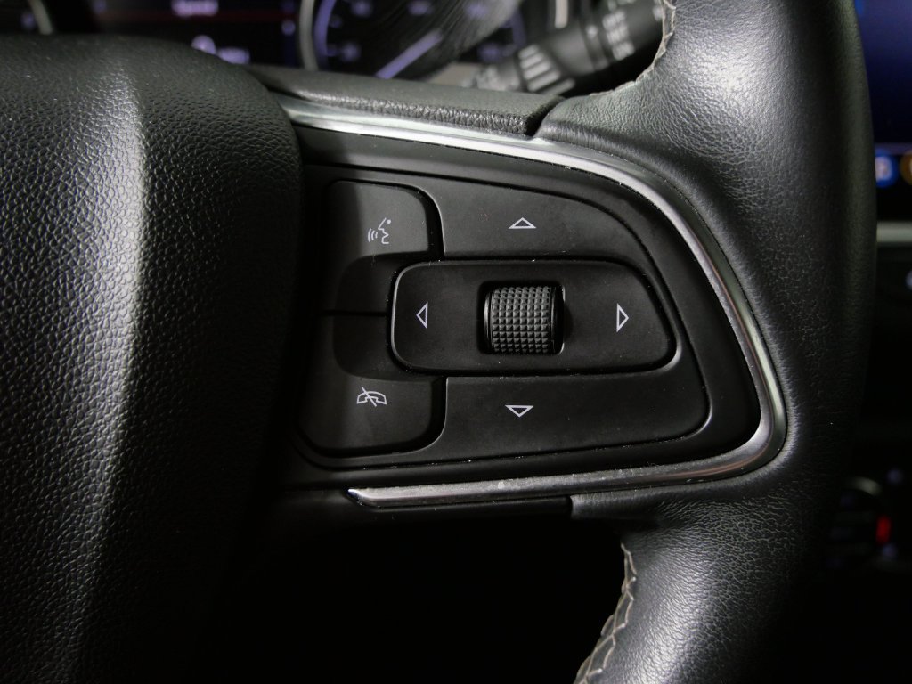 Used 2020 Buick Encore GX Select FWD image 19