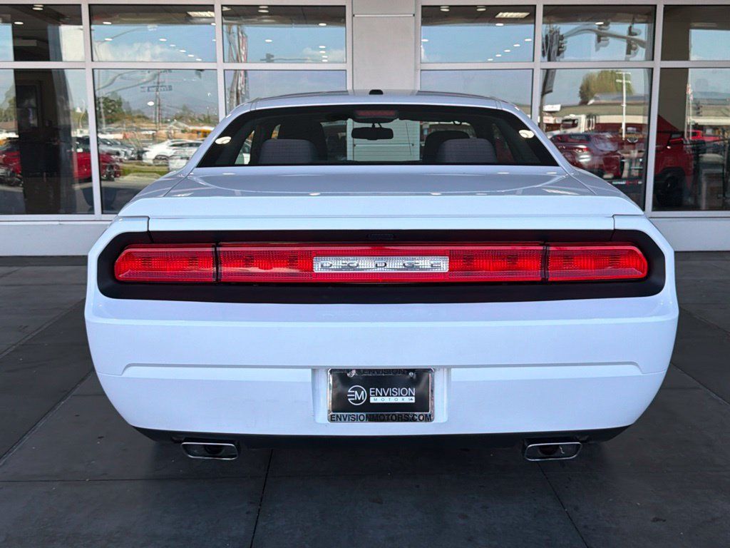 Used 2013 Dodge Challenger SXT w/ Super Sport Group RWD image 11
