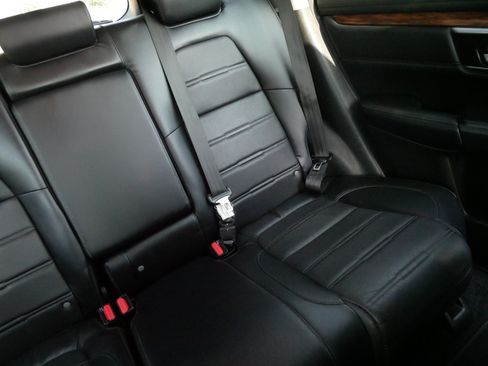 Used 2022 Honda CR-V Touring image 14