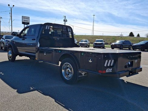 Used 2017 RAM 5500 Tradesman w/ Max Tow Package RWD image 20