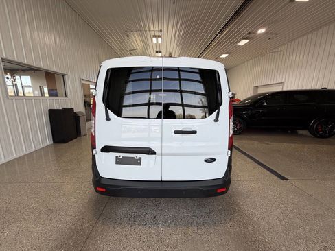 Used 2019 Ford Transit Connect XL FWD image 4