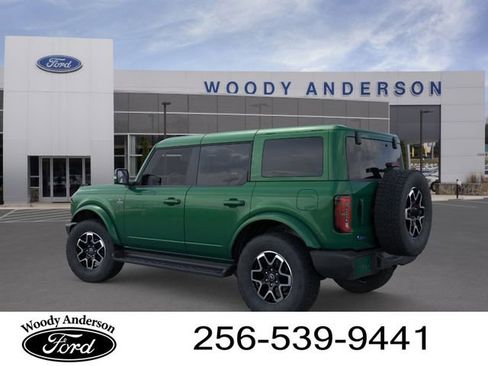 New 2025 Ford Bronco Outer Banks AWD/4WD image 4