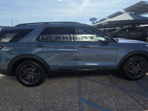 New 2026 Ford Explorer ST w/ Sun And Sound Package AWD/4WD image 5
