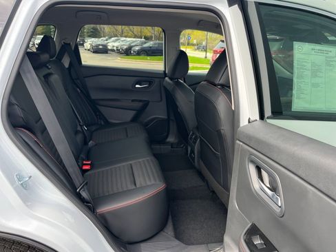 New 2026 Nissan Rogue SV AWD/4WD image 16