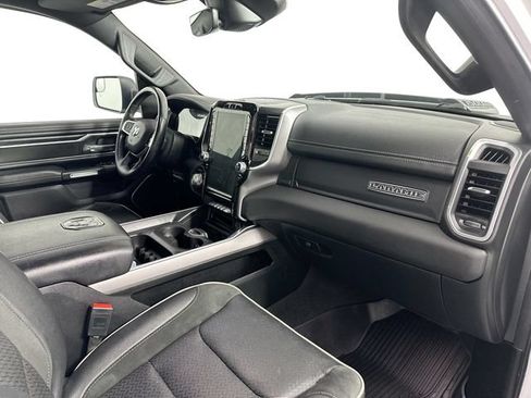 Used 2023 RAM 1500 Laramie AWD/4WD image 27