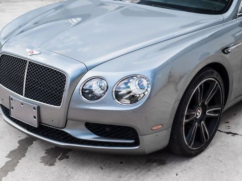 Used 2017 Bentley Flying Spur S V8 AWD/4WD image 6