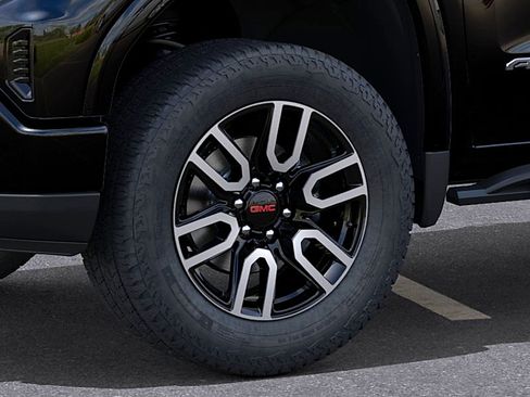 New 2026 GMC Sierra 1500 AT4 w/ Technology Package AWD/4WD image 9