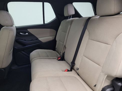 Used 2023 Chevrolet Traverse LS w/ Safety Package image 18