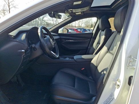 Used 2021 MAZDA MAZDA3 s image 13