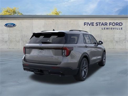 New 2025 Ford Explorer ST-Line w/ Premium Package image 8