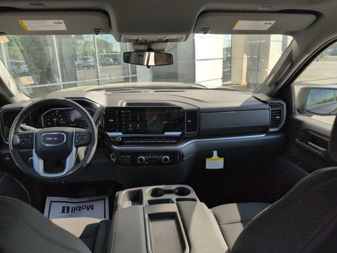 New 2026 GMC Sierra 1500 Elevation image 29