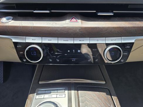 Used 2023 Genesis G80 2.5T w/ Advanced Package RWD image 21