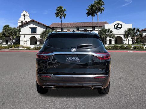 Used 2021 Buick Enclave Essence w/ Sound and Sites Package FWD image 3