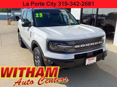 Used 2023 Ford Bronco Sport Badlands w/ Premium Package AWD/4WD image 1
