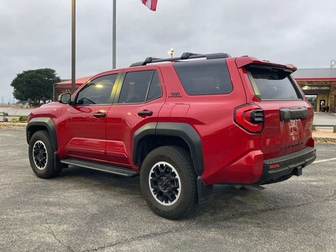 Used 2025 Toyota 4Runner TRD Off-Road AWD/4WD image 7