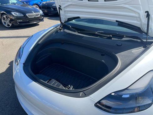 Used 2023 Tesla Model 3 Standard Range RWD image 19