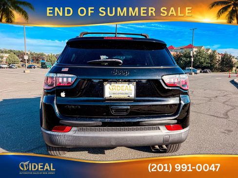 Used 2018 Jeep Compass Latitude w/ Popular Equipment Group AWD/4WD image 6