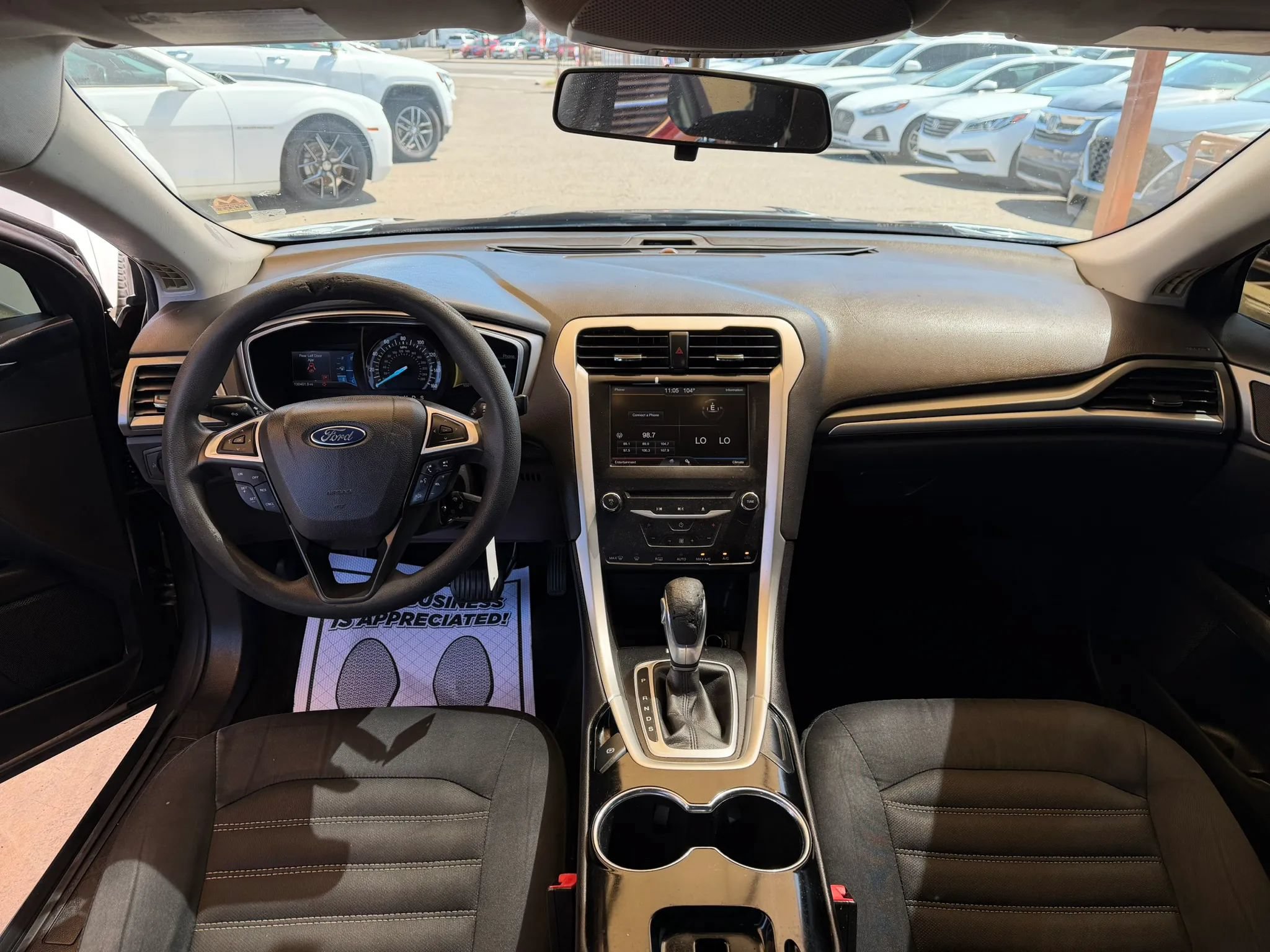 Used 2014 Ford Fusion SE FWD image 13