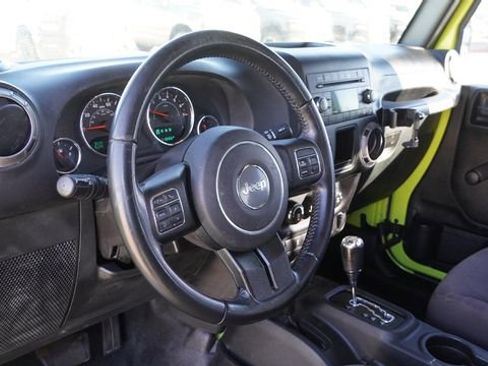 Used 2017 Jeep Wrangler Unlimited Sport w/ Connectivity Group image 16