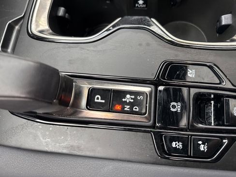 Certified 2025 Lexus RX 350h image 17