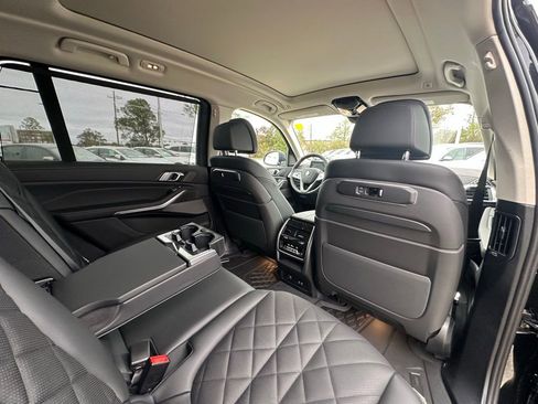 New 2026 BMW X7 xDrive40i AWD/4WD image 27