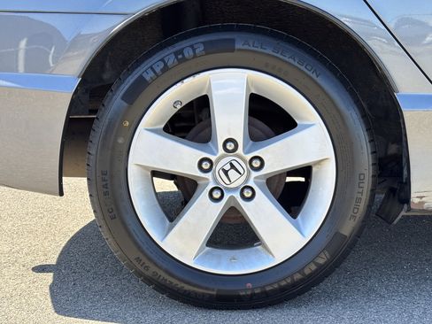 Used 2010 Honda Civic LX-S image 7