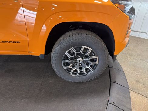 New 2026 Chevrolet Colorado Z71 w/ Technology Package AWD/4WD image 37