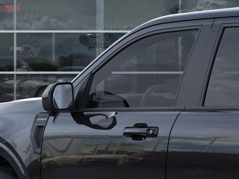 New 2026 Ford Maverick Lariat w/ Black Appearance Package image 22
