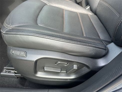 Used 2023 MAZDA CX-5 AWD 2.5 S w/ Premium Package image 12