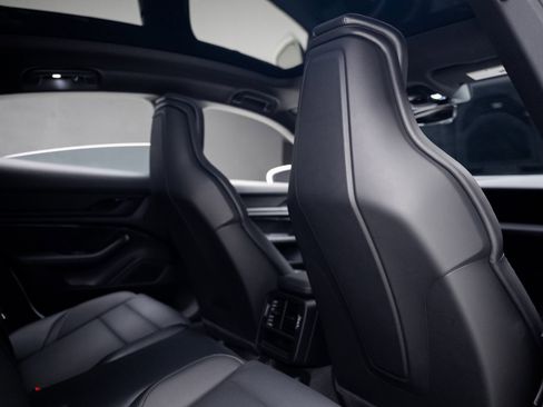 Used 2023 Porsche Taycan w/ Premium Package image 64