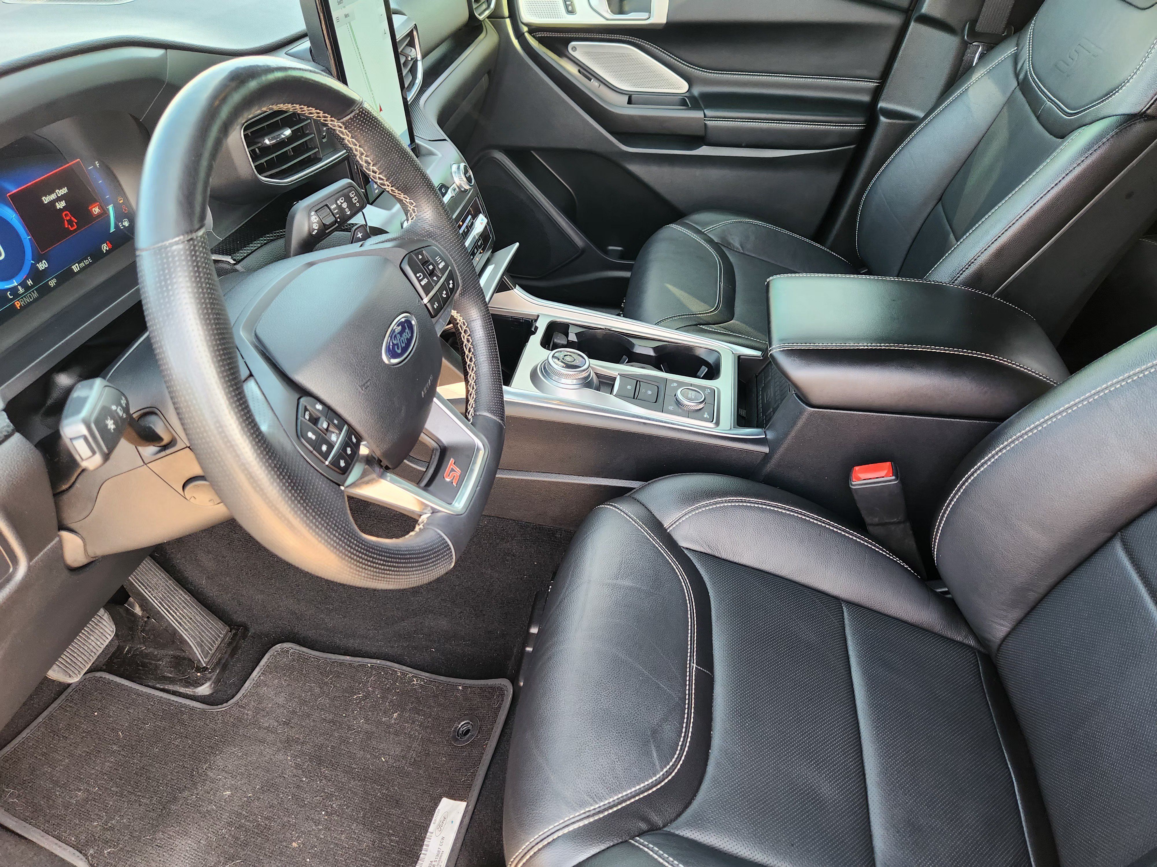 Used 2020 Ford Explorer ST w/ ST Street Pack AWD/4WD image 13