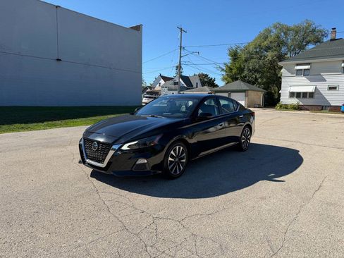 Used 2019 Nissan Altima 2.5 SL image 3