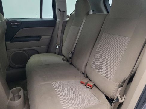 Used 2016 Jeep Compass Sport w/ Power Value Group image 18