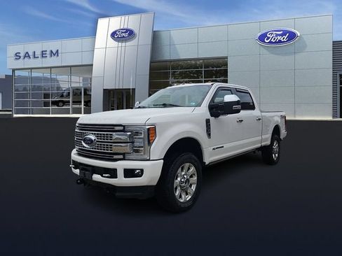 Certified 2019 Ford F250 Platinum w/ Platinum Ultimate Package AWD/4WD image 6