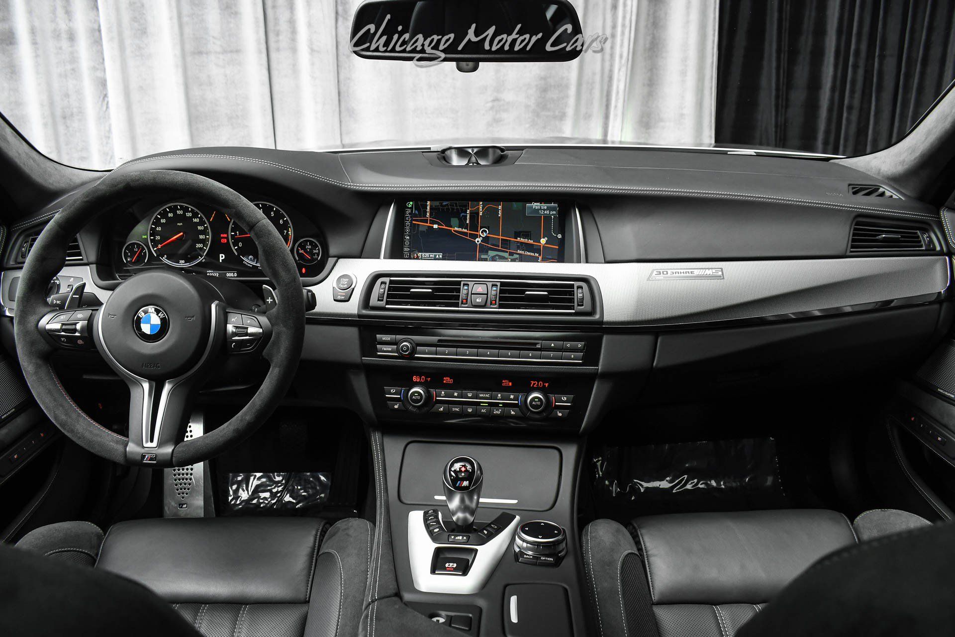Used 2015 BMW M5 RWD image 23
