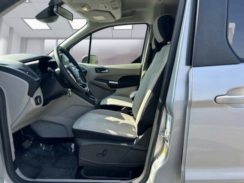 Used 2022 Ford Transit Connect XLT FWD image 19