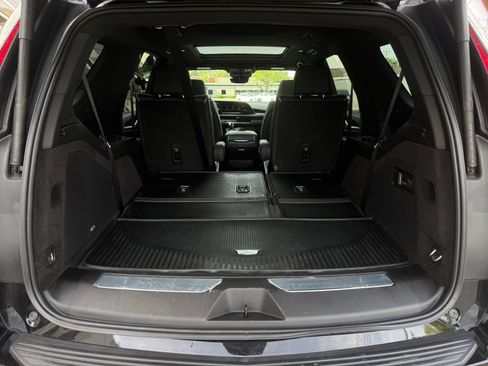 Used 2024 Cadillac Escalade Premium Luxury w/ Performance Package AWD/4WD image 58