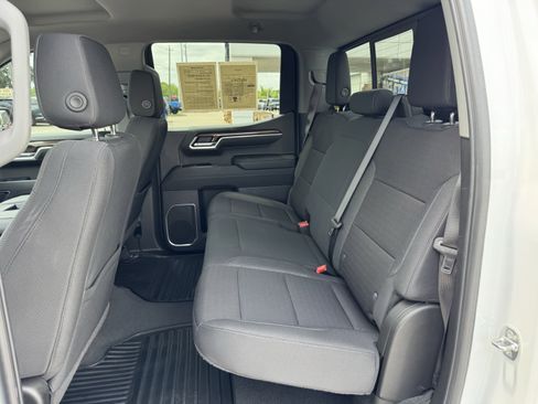 Used 2024 Chevrolet Silverado 1500 LT w/ Convenience Package II RWD image 30