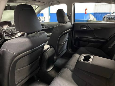 Used 2014 Honda Accord Sport image 17