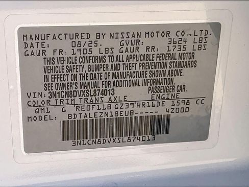 Used 2025 Nissan Versa S w/ Trunk Package FWD image 30