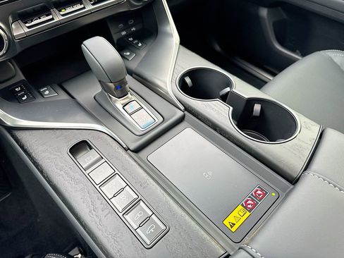 New 2026 Lexus LX 700h Luxury image 29