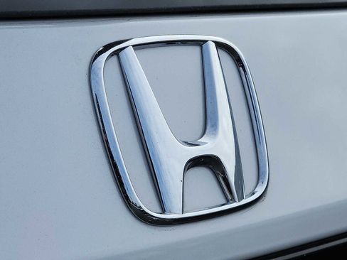 Certified 2024 Honda Pilot Elite image 30