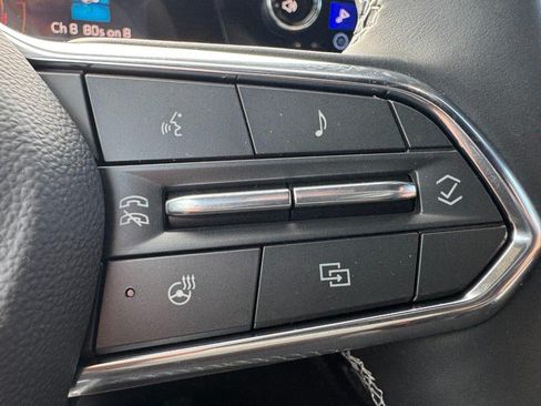 New 2026 Chevrolet Traverse LT w/ Midnight/Sport Edition FWD image 37