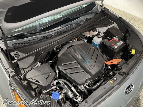 Used 2019 Kia Niro EX Premium w/ Cold Weather Package 1.0 FWD image 36