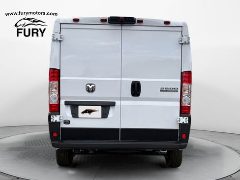 Used 2025 RAM ProMaster 2500 w/ Premium Convenience Group FWD image 4