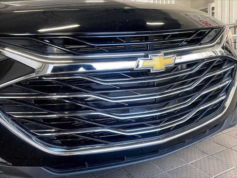 Used 2025 Chevrolet Malibu LT image 26